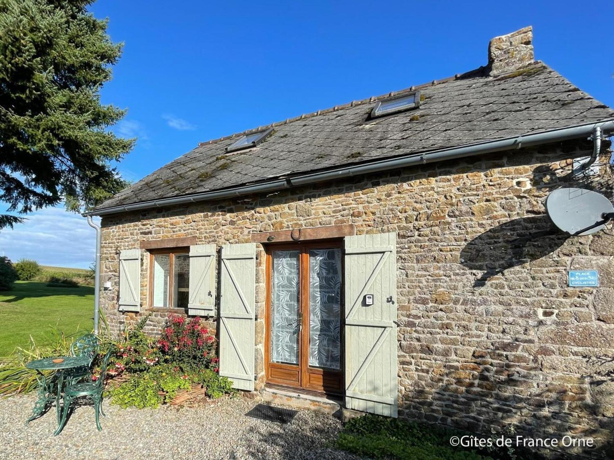 Maison De Campagne Avec Spa, Proche De Vergers Et Cite Medievale, Animaux Acceptes, Recharge Electrique - Fr-1-497-101 L'Epinay-le-Comte Exterior foto